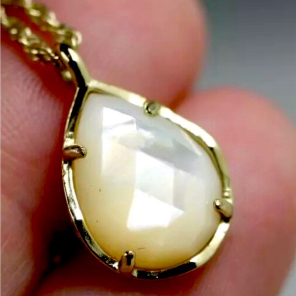 Kendra Scott Kiri Teardrop Pendant - Ivory Pendant - Picture 2 of 6